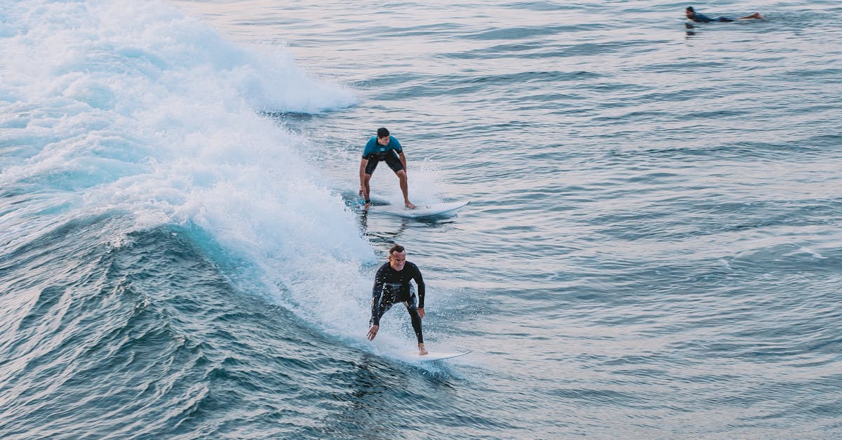 How to Stay Safe While Stand-Up Paddleboarding